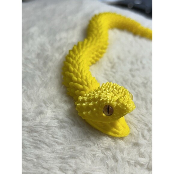 3D Printed Articulated Viper Snake. Fidget Toy. - Picture 5 of 7
